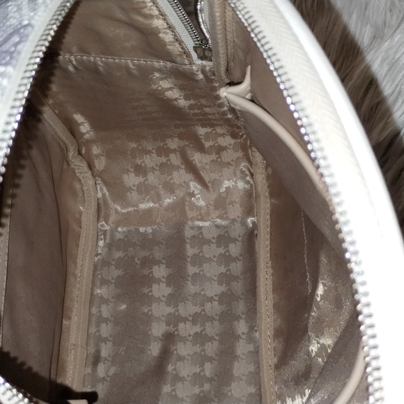 π₯Host Pickπ₯ Karl Lagerfeld Paris Adele Medium Backpack - Picture 10 of 11